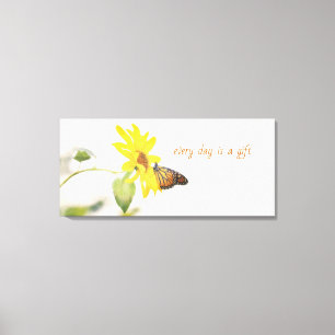 Monarch Butterfly on Sunflower Positive Natuur Canvas Afdruk