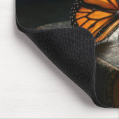 Monarch Butterfly op een bijbel Muismat (Hoek)