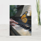 Monarch Butterfly op een piano toetsenbord Kaart (Voorkant)