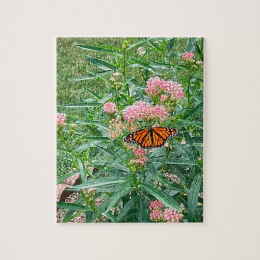 Monarch Butterfly op Milkweed Legpuzzel (Verticaal)