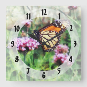 Monarch Butterfly op Roze Lantana Vierkante Klok