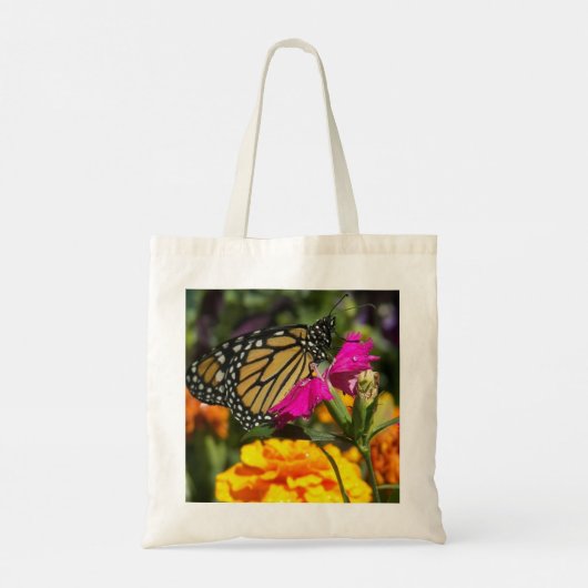 Monarch Butterfly op roze marigolfbloem Tote Bag (Achterkant)