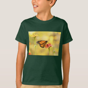 Monarch Butterfly op Zinnia T-shirt