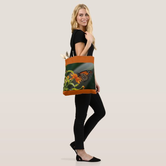 Monarch Butterfly Tote Bag (Op model)