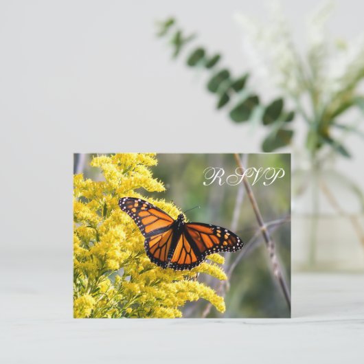 Monarch Butterfly Wedding RSVP Briefkaart (Staand voorkant)
