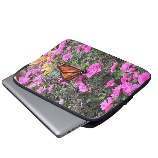 Monarch in het park laptop sleeve (Voorkant onderkant)