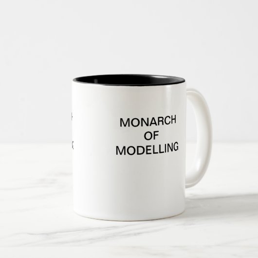 MONARCH OF MODELLERING Coffee Mok (Voorkant rechts)