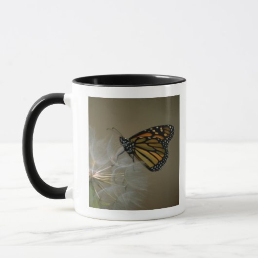 Monarch op Dandelion Mok (Links)