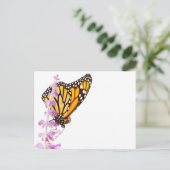 Monarch op lavendel briefkaart (Staand voorkant)