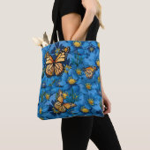 "Monarchs" Aanpasbaar Monogram Tote Bag (Dichtbij)