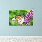 Monarchvlinder - Danaus plexippus - Vrouwtje Canvas Afdruk (Insitu (Houten vloer))