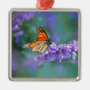 Monarchvlinder op paarse Seringbloem Metalen Ornament