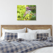 Monarchvlinder op paarse vlinderstruik canvas afdruk (Insitu (Slaapkamer))