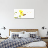 Monarchvlinder op Zonnebloem Positieve Natuur Canvas Afdruk (Insitu (Slaapkamer))