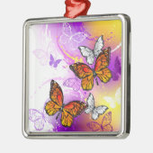 Monarchvlinders op paarse achtergrond metalen ornament (Links)