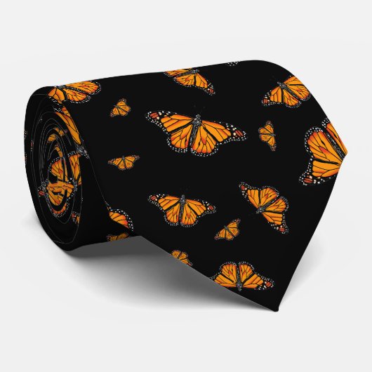 Monarchvlinders op zwart stropdas (Opgerold)