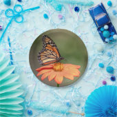 Monboogvlinder op een oranje bloem papieren bordje (Feest)