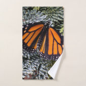 Monboogvlinder op evergreens bad handdoek (Handdoek)