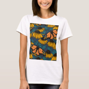 Monboogvlinder op gele naaldbomen t-shirt