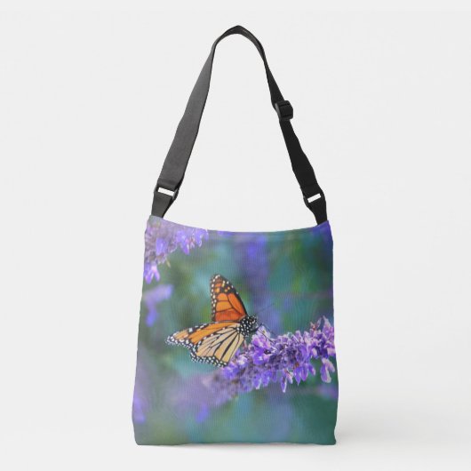 Monboogvlinder op Paarse lila ventilator Crossbody Tas (Voorkant)