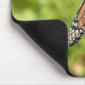 Monboogvlinder op Paarse vlinderStruik Muismat (Hoek)