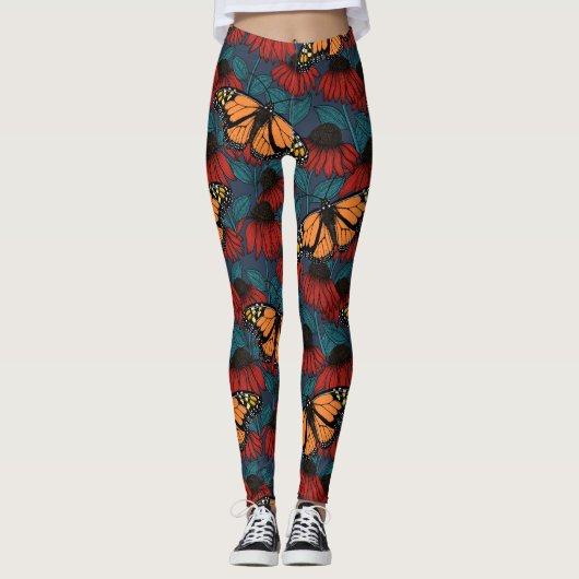 Monboogvlinder op rode naaldbomen leggings (Voorkant)