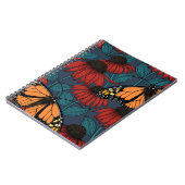 Monboogvlinder op rode naaldbomen notitieboek (Linkerzijde)