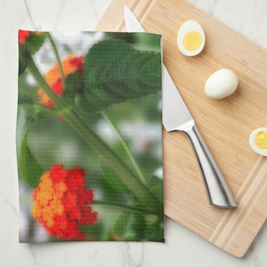 Monboogvlinder op Sinaasappel en rode lantana Theedoek (Quarter Fold)