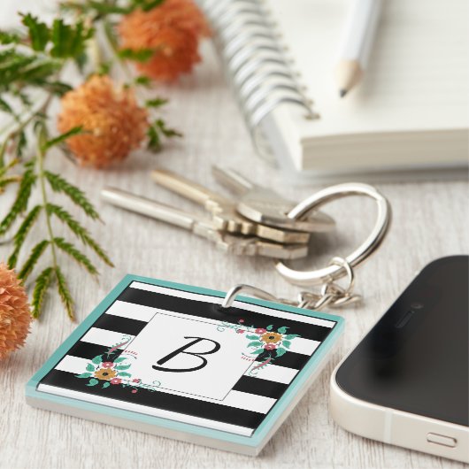 Mondern Black Stripes en Floral Monogram Sleutelhanger (Voorkant Rechts)