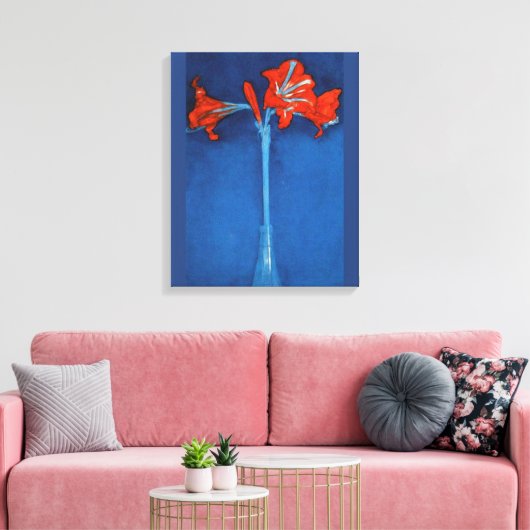 Mondriaan - Amaryllis op blauwe achtergrond Canvas Afdruk (Insitu (Woonkamer))
