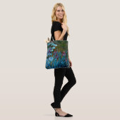 Monet - Irises en waterlilies Tote Bag (Op model)