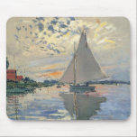 Monet Sailboot Muismat<br><div class="desc">Een impressionistisch schilderij van de beroemde kunstenaar Claude Monet, geschilderd in 1874.</div>
