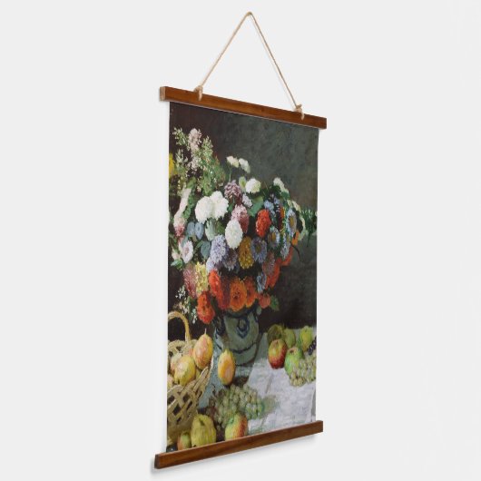 Monet  stilleven met bloemen en fruit hangend wandkleed (Gebogen)