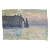 Monet - The Manneport, Cliff at Etretat, Sunset Kussensloop (Voorkant)