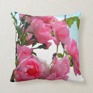 "Monet's Roos Garden" Pillow Kussen