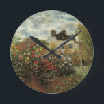 Monet's tuin in Argenteuil door Claude Monet Ronde Klok<br><div class="desc">De Artiestuin in Argenteuil (een hoek van de tuin met Dahlias) (1873) van Claude Monet is een schilderij van de impressionistische kunst met florale natuur. Een boerderij-huis van een land bevindt zich op de achtergrond. Een stel verliefd loopt langs een romantische tuin in het voorjaar met bloeiende rozen en andere...</div>