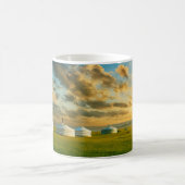 Mongolian Yurt Travel  Koffiemok (Center)