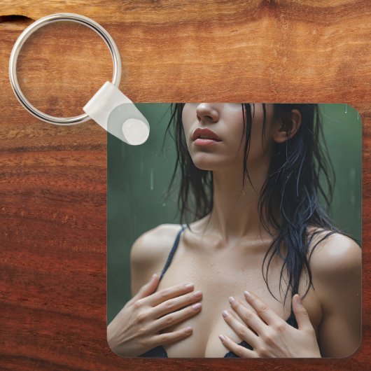 Monica in de regen Sleutelhanger (Voorkant)