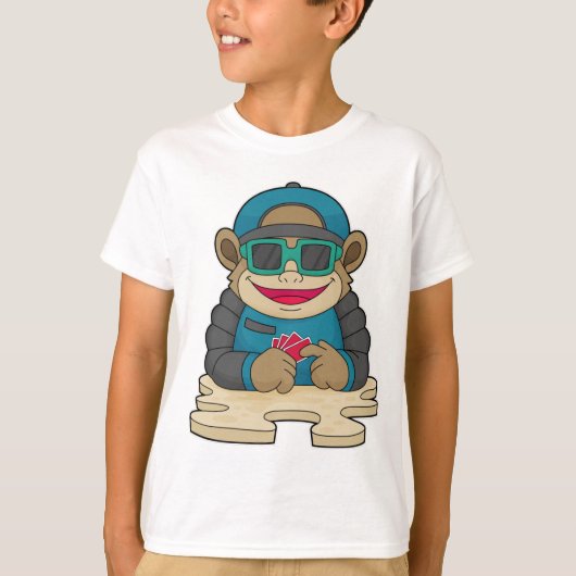 Monkey bij Poker met pokerkaarten en zonnebrillen T-shirt (Voorkant)