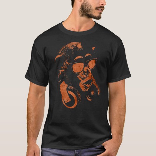 Monkey Chimp met zonnebrillen en hoofdtelefoons T-shirt (Voorkant)
