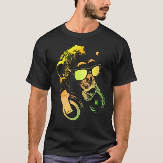 Monkey Chimp With Sunglasses And Headphones T-shirt (Voorkant)