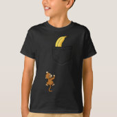 Monkey Climbs For Banana Funny Animal Cket Design T-shirt (Voorkant)