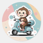 Monkey driving a scooter ronde sticker (Voorkant)