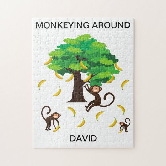 "Monkeying Around" puzzel voor kinderen met naam. (Verticaal)