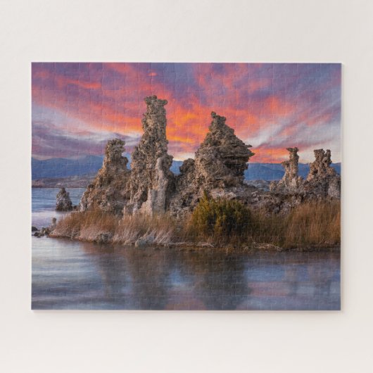 Mono Lake met Tufa-formaties Legpuzzel (Horizontaal)