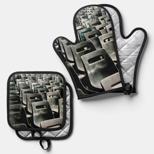 Monochromatic Gray Chairs Ovenwant & Pannenlap Set (Voorkant / Achterkant)