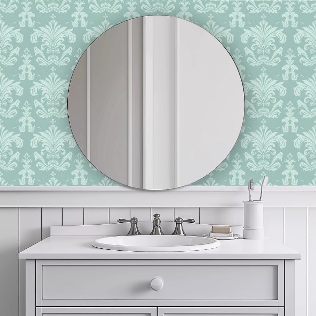 Monochromatisch ingewikkeld Blauwgroen Behang (Monochromatic Intricate Teal Wallpaper in a white bathroom.)