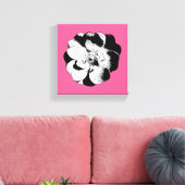 Monochrome Bloemen op Roze – Bold Graphic Canvas Afdruk (Insitu (Woonkamer))