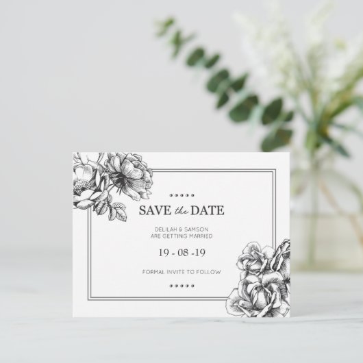 Monochrome bloemenbruiloft Bewaar de datum Briefka Aankondigingskaart (Staand voorkant)