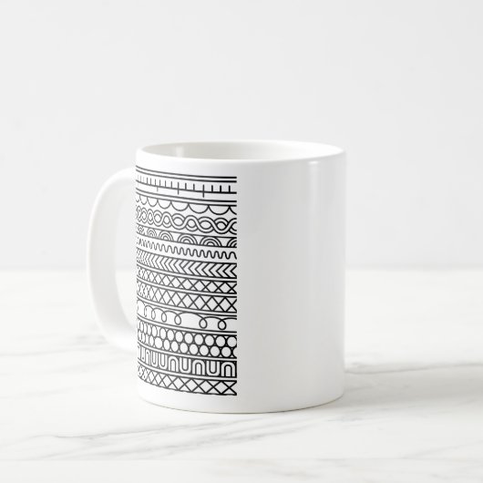 Monochrome Boho Knit Sampler | Tribal Geometric Koffiemok (Voorkant links)